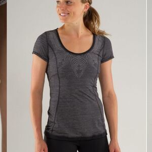 Lululemon Run: Silver Bullet Short Sleeve Tech